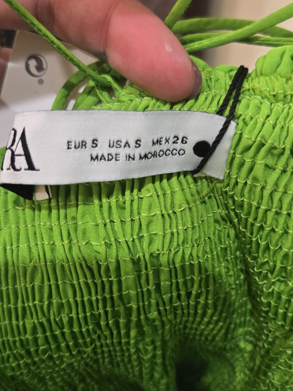 Zara Voluminous Cropped Top
